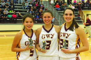 Cherokee’s Le Le Lossiah (#5) and Kendall Toineeta (#3) were named to the All-Tournament team for the Holidays on the Hardwood Tournament and Avery Mintz (#22) was named Tournament MVP. 