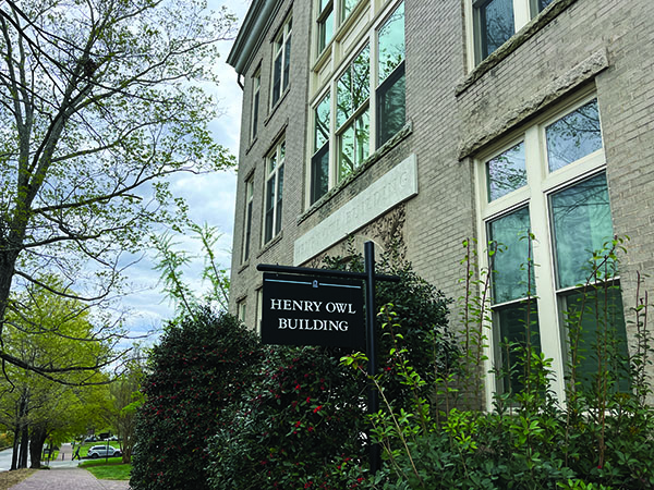 Henry Owl Building dedicated at UNC-Chapel Hill