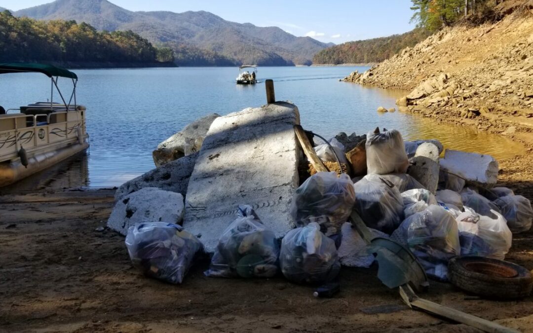 Great Smoky Mountains National Park and area partners to take part in 6th annual Fontana Lakeshore Trash Cleanup 