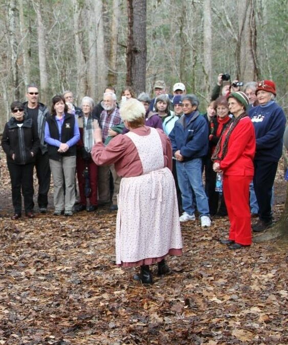 Celebrate “Christmas Across the Mountains” at Sugarlands and Oconaluftee visitor centers