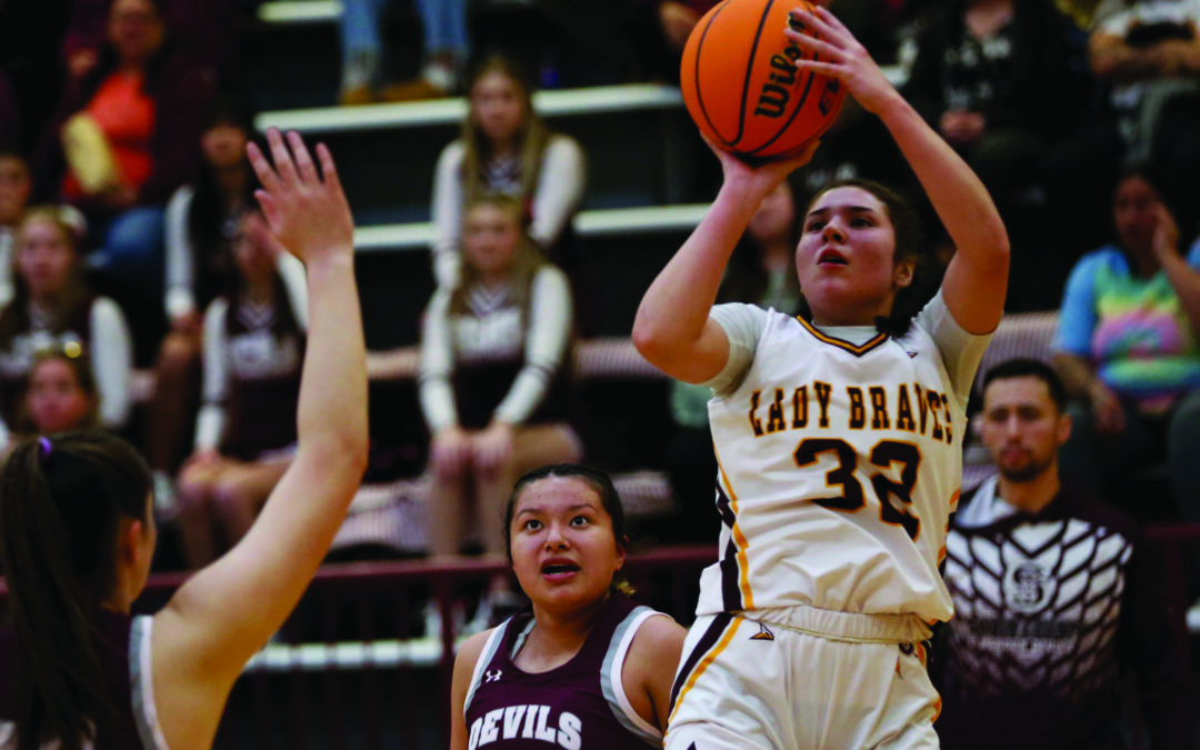 BASKETBALL: The ‘ships are coming in! Braves, Lady Braves win SMC tourneys