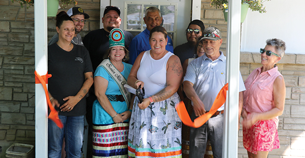 “A place of peace”: Tohi Edasdi Recovery Community Center opens officially